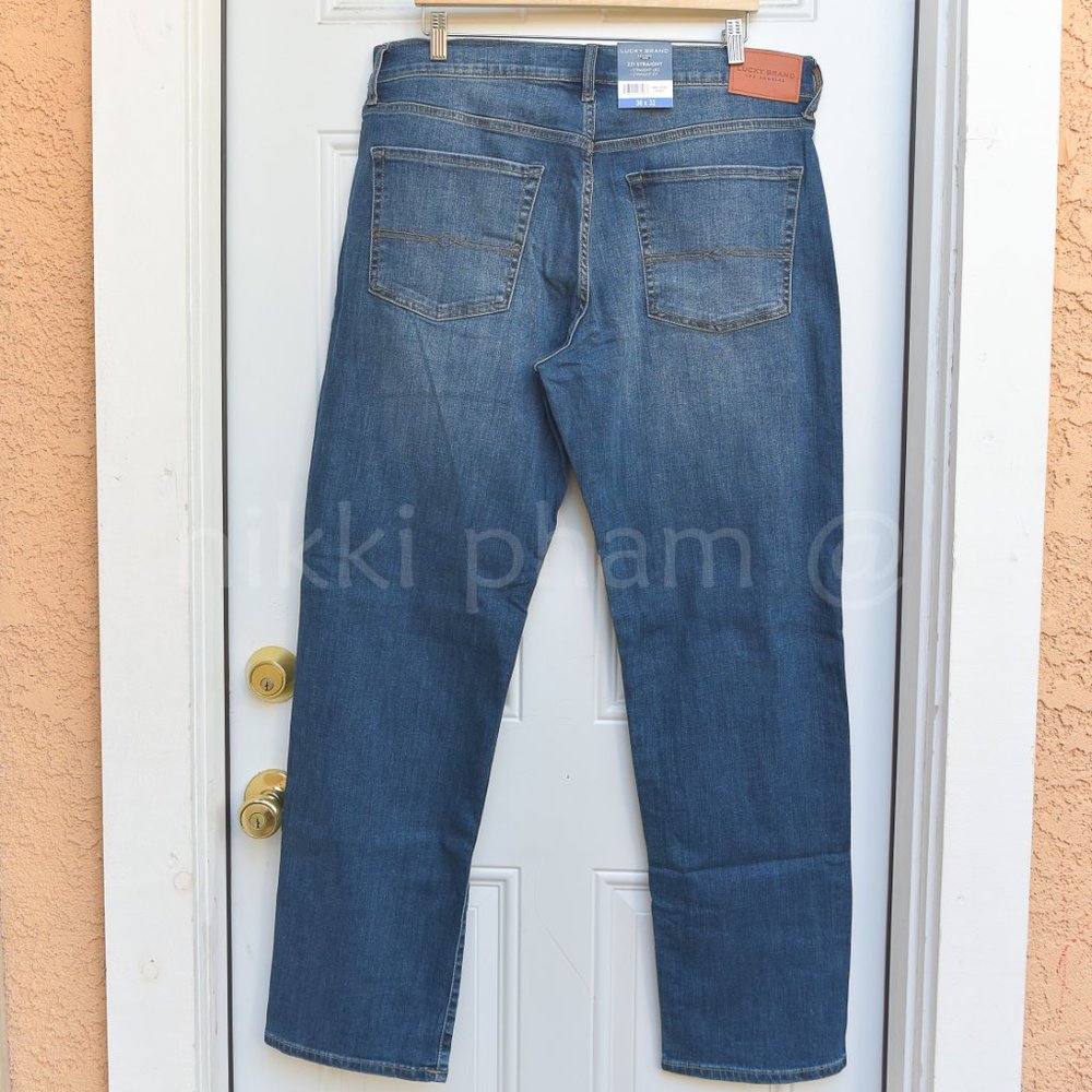 NWT Lucky Brand Men's 221 Original Straight Fit Straight Leg. - Picture 3 of 5